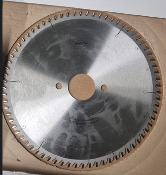 HW cirkelzaag D350*3.5*30 Z=72W POS + combi nevengaten